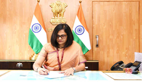जया वर्मा सिन्हा ने रेलवे बोर्ड अध्यक्ष का पदभार संभाला