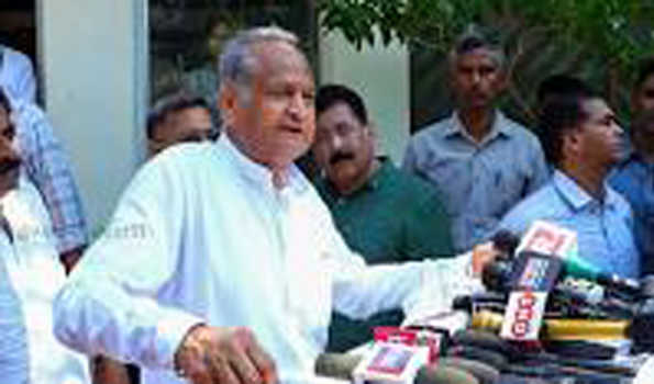 पीड़िता को मिलेगी दस लाख रुपए की आर्थिक सहायता एवं सरकारी नौकरी-गहलोत