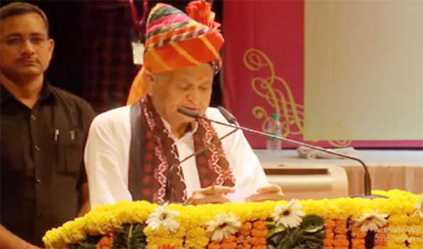 गहलोत ने लोक कलाकारों का योजनाओं का पूरा लाभ लेने का किया आह्वान