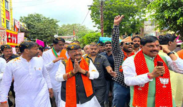 कांग्रेस के झूठे प्रपंच को करें बेनकाब: विजयवर्गीय