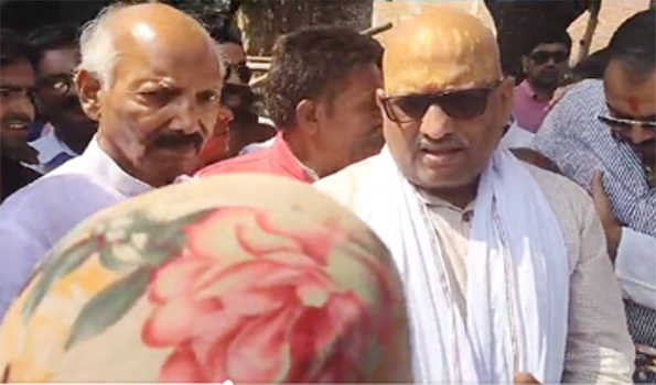 कांग्रेस प्रदेश अध्यक्ष अजय राय लाव लश्कर के साथ पहुंचे कौशांबी