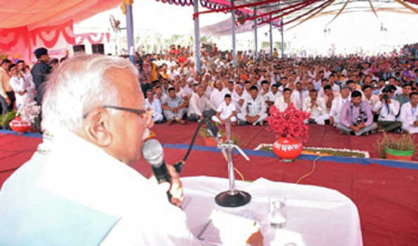 शहरी क्षेत्र के गांवों के खेतों के रास्ते पक्का करने की योजना बनाएगी सरकार: खट्टर