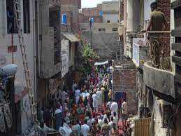 पाकिस्तान में ईसाई विरोधी हिंसा, 20 से अधिक चर्च और दो सौ घरों में तोड़फोड़