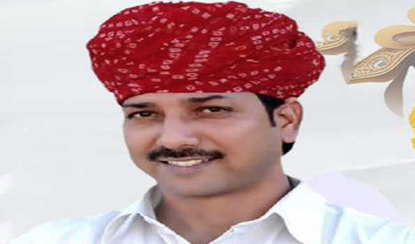 गुढा ने शिवसेना का दामन थामा