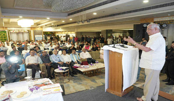 बच्चों के ओरल हेल्थ पर विशेष ध्यान देने की जरूरत : आर्लेकर