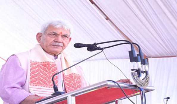 जम्मू कश्मीर सरकार 300 नए पर्यटन स्थल विकसित करेगी: उपराज्यपाल