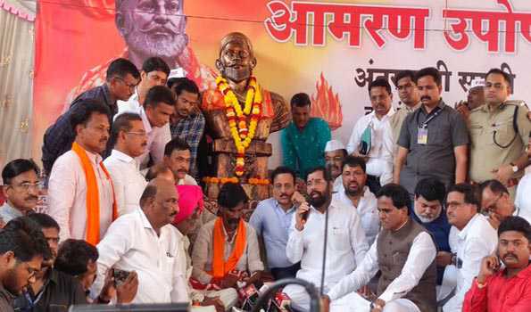 महाराष्ट्र सरकार मराठा समुदाय को आरक्षण देने के लिए प्रतिबद्ध: शिंदे