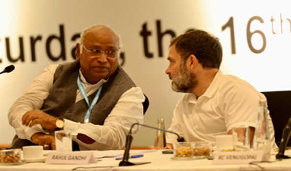 मोदी सरकार बिगाड़ रही है सर्वधर्म समभाव: खरगे