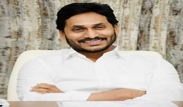 कानून से ऊपर नहीं हैं नायडूः रेड्डी