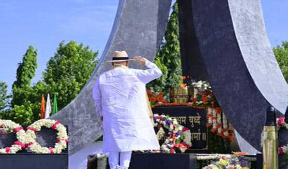 शाह ने हैदराबाद मुक्ति संग्राम के शहीदों को दी श्रद्धांजलि
