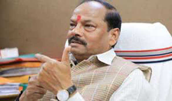 नारी सशक्तिकरण के लिए युगांतरकारी कदम उठाने के लिए प्रधानमंत्री  नरेंद्र मोदी  का हार्दिक अभिनंदन: रघुवर दास