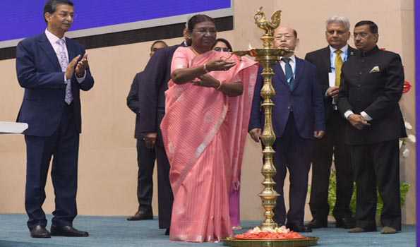 विधायिका में महिला आरक्षण लैंगिक न्याय के क्षेत्र में सबसे बड़ी क्रांति ला सकता है:मुर्मु