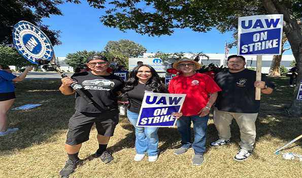 Negotiations continue as UAW strike enters 9th day