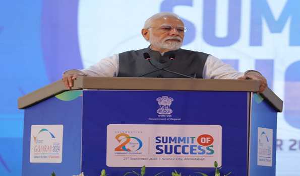 Nostalgic Modi revisits early days of his tenure as Gujarat CM