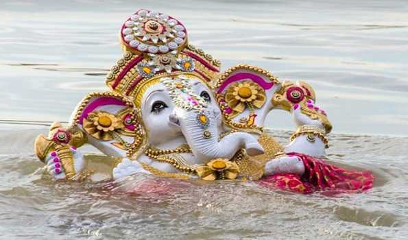 तेलंगाना में शुक्रवार शाम तक जारी रहेगा  गणेश विसर्जन