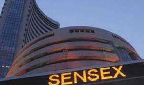 हेल्थकेयर और धातु समूह की तेजी से शेयर बाजार ने भरी उड़ान