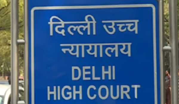 Delhi HC after hearing contempt petition issues notice to senior CBI officers