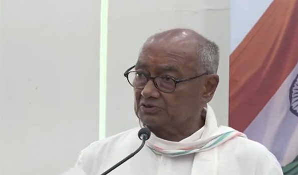 फर्जी वोटिंग पर विपक्षी दलों को सोचने की जरूरत : दिग्विजय