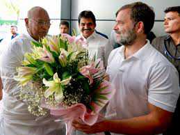 खरगे के कार्यकाल को दो साल पूरा होने पर राहुल ने दी बधाई