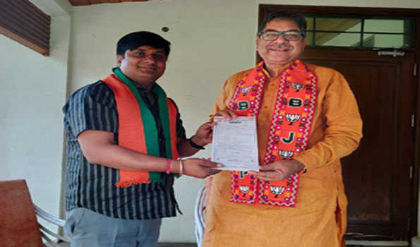 पूनियां ने अभियान' के तहत गुरुवार को पार्टी की सक्रिय सदस्यता ग्रहण की
