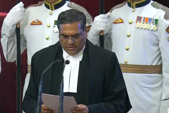 جسٹس سنجیو کھنہ بنے سپریم کورٹ کے 51 ویں چیف جسٹس