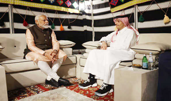 मोदी ने कतर के प्रधानमंत्री के साथ बैठक की