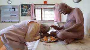 आचार्यश्री विद्यासागर महाराज की समाधि, मोदी ने भी किए श्रद्धासुमन अर्पित