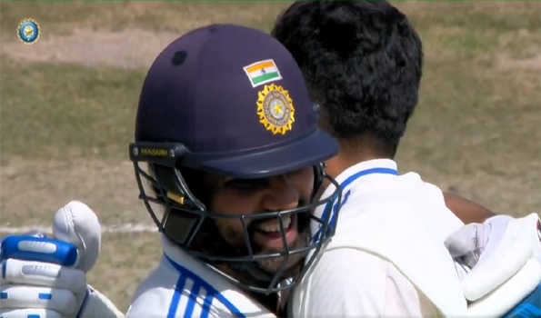 रोहित और गिल का शतकीय सलाम, भारत को 46 रन की बढ़त