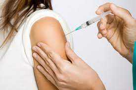 सर्वाइकल कैंसर से बचाव के लिए दिल्ली में लगे टीके