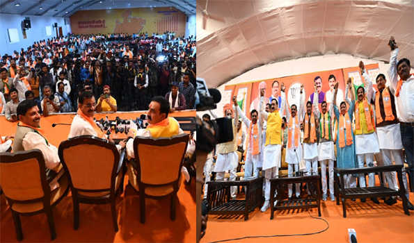 कांग्रेस, सपा और बसपा के पदाधिकारियों और कार्यकर्ताओं ने भाजपा की सदस्यता ग्रहण की