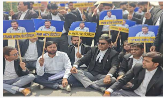 دہلی ہائی کورٹ نے احتجاج کرنے والے وکلاء کو کیا خبردار