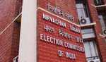चुनाव आयोग ने दूसरे चरण के चुनाव की अधिकारियों के साथ की समीक्षा