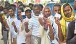 बिहार: 48.23 प्रतिशत मतदाताओं ने 38 उम्मीदवारों की किस्मत का फैसला ईवीएम में किया लॉक