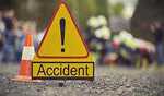 मैनपुरी: ट्रक की टक्कर से पलटी ट्रैक्टर-ट्रॉली,04 की मौत,24 घायल