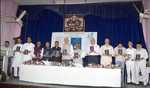 معروف شاعر اور نثر نگار ڈاکٹر ماجدؔ دیوبندی کی نثری کتاب ’میری کاوشیں‘ کا سرکردہ افراد کے ہاتھوں اجرا