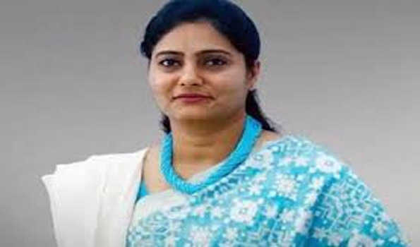 पिता की विरासत को आगे बढ़ा रही है अनुप्रिया