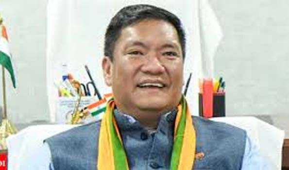 अरुणाचल के मुख्यमंत्री ने अपने मंत्रिपरिषद को विभागों का किया आवंटन