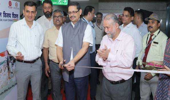 दिल्ली में कारगिल विजय दिवस की 25वीं वर्षगांठ के उपलक्ष्य में फोटो प्रदर्शनी