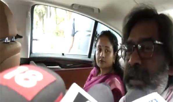 सोनिया से मिलने उनके आवास पर पहुंचे हेमंत सोरेन