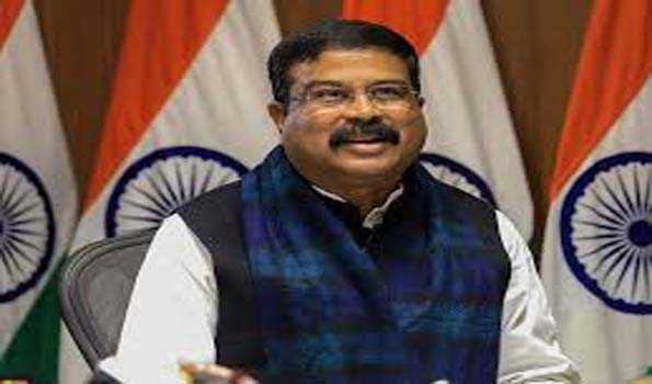 समग्र, सर्वस्पर्शी, सर्वसमावेशी तथा मध्यम वर्ग सहित सभी वर्गों को लाभान्वित करने वाला बजट: प्रधान