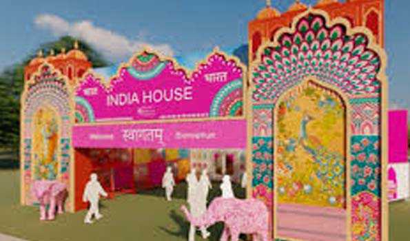 इंडिया हाउस पहुंचे भारतीय खिलाड़ियों का जोरदार स्वागत
