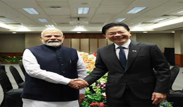 मोदी ने सिंगापुर की सेमीकंडक्टर कंपनी एईएम का दौरा किया