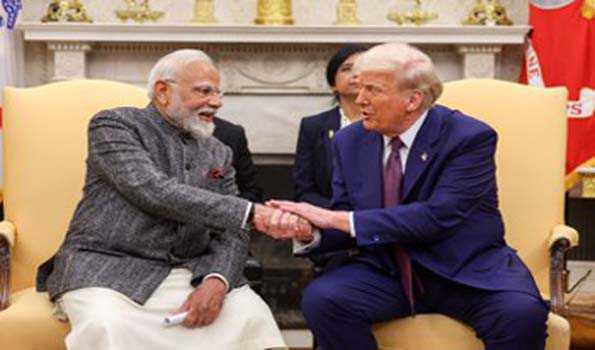 ट्रम्प ने मोदी के साथ वार्ता में शुल्क कम करने की भारत की घोषणा का किया स्वागत