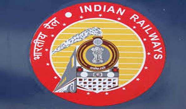 नयी दिल्ली स्टेशन पर किसी ट्रेन का प्लेटफॉर्म नहीं बदला गया था: रेलवे