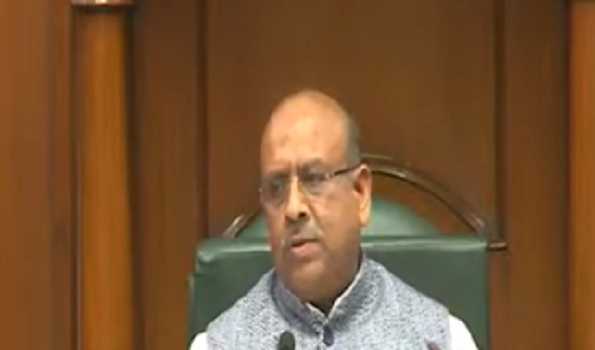 आतिशी समेत आप के 21 विधायक तीन दिन के लिए निलंबित