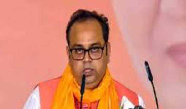 दिल्ली वालों को बेहतर स्वास्थ्य सेवाएं उपलब्ध करने के लिए प्रतिबद्ध : पंकज सिंह
