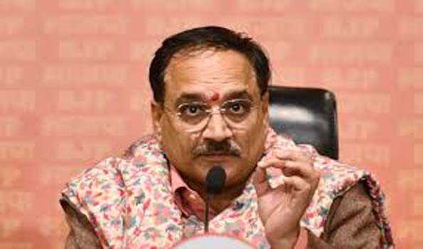 केजरीवाल,राहुल जनता के लिए काम किये बिना उनके पैसे से करते हैं  मनोरंजन: सचदेवा