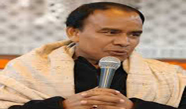 निजी स्कूलों में भी लागू होगी ‘हमारी विरासत एवं विभूतियां’ पुस्तकः रावत