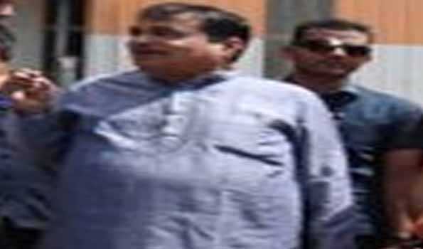 सुरक्षा के लिए सड़क निर्माण में आधुनिक तकनीकी का इस्तेमाल जरूरी : गडकरी