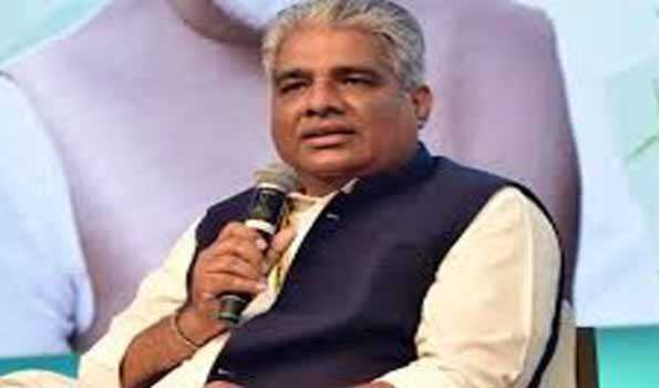 प्लास्टिक कचरे का उन्मूलन, स्वस्थ जीवन शैली  जलवायु परिवर्तन से निपटने को जरूरी: भूपेंद्र यादव